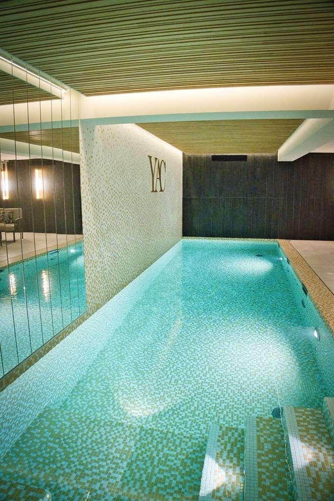 Hotel Yac Paris Clichy, A Member Of Radisson Individuals 외부 사진