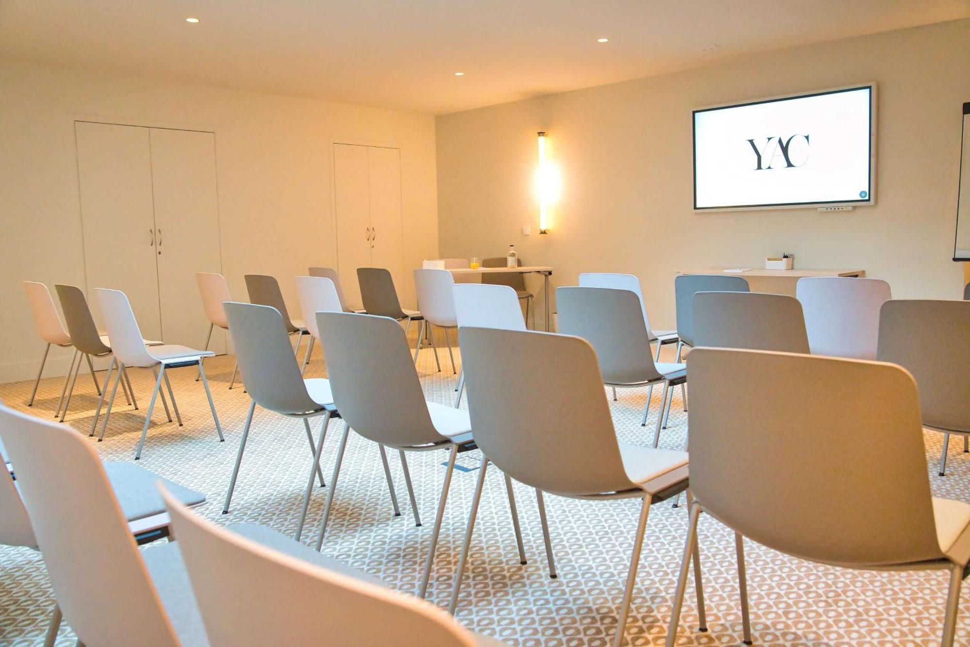 Hotel Yac Paris Clichy, A Member Of Radisson Individuals 외부 사진